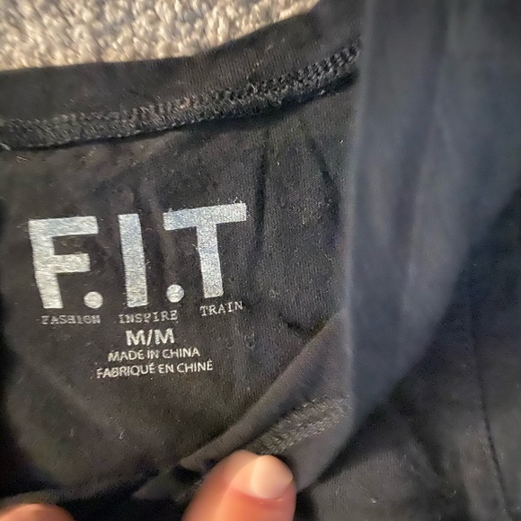 Coffee and sarcasm tank - Picture 3 of 3